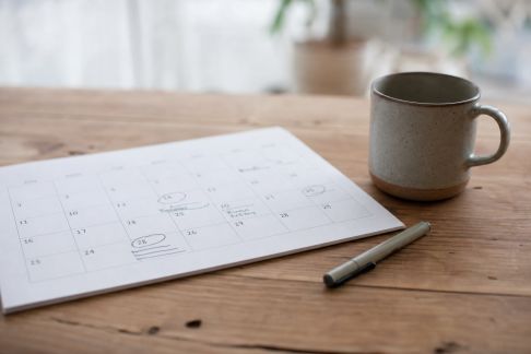 Créer un calendrier d’organisation simple et efficace pour les témoins