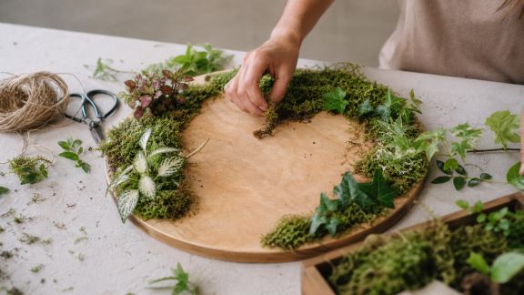 DIY : créer un tableau de bienvenue végétal pour un effet nature